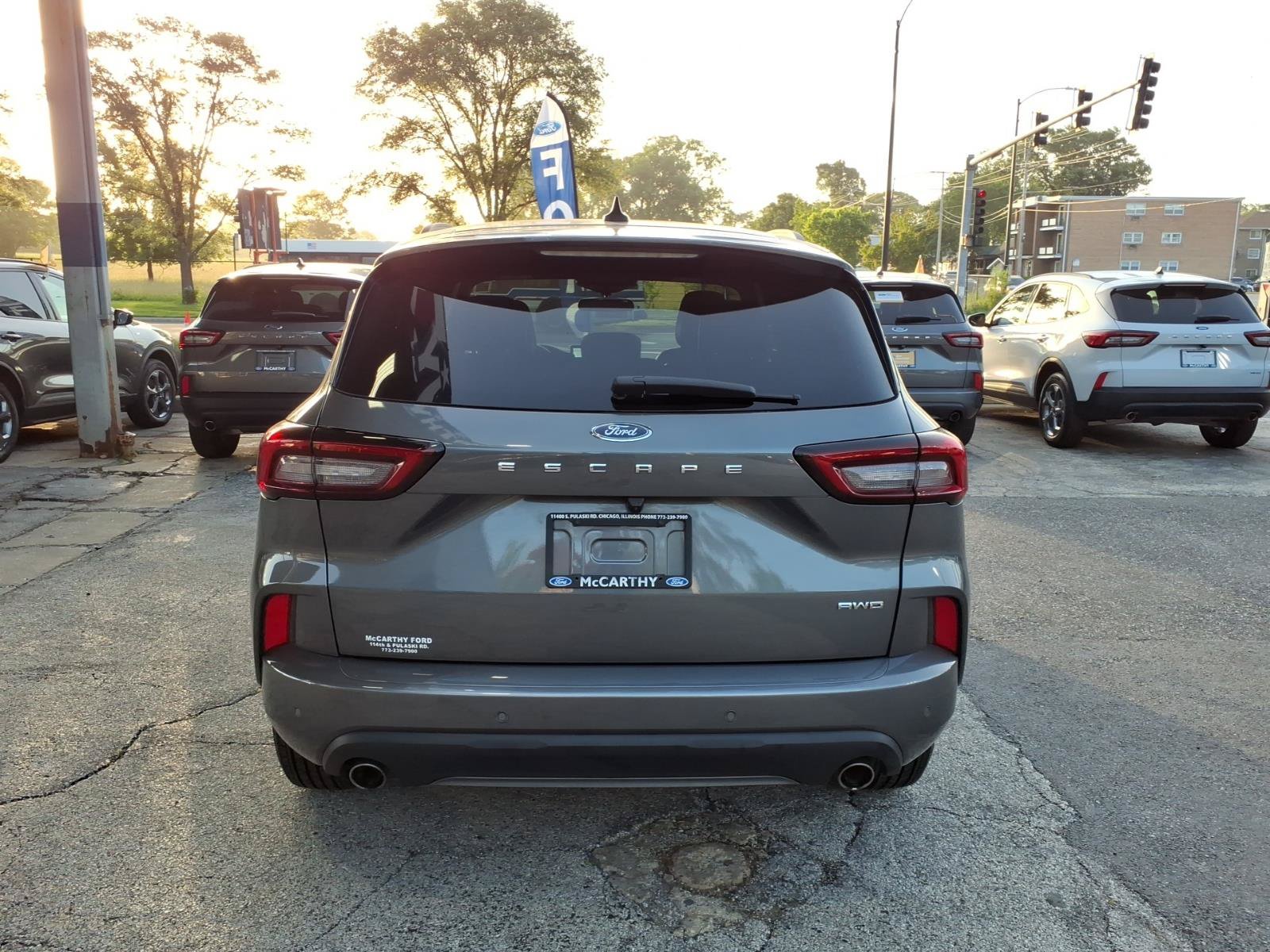 Certified 2024 Ford Escape ST-Line w/ Tech Pack #1 AWD/4WD image 3