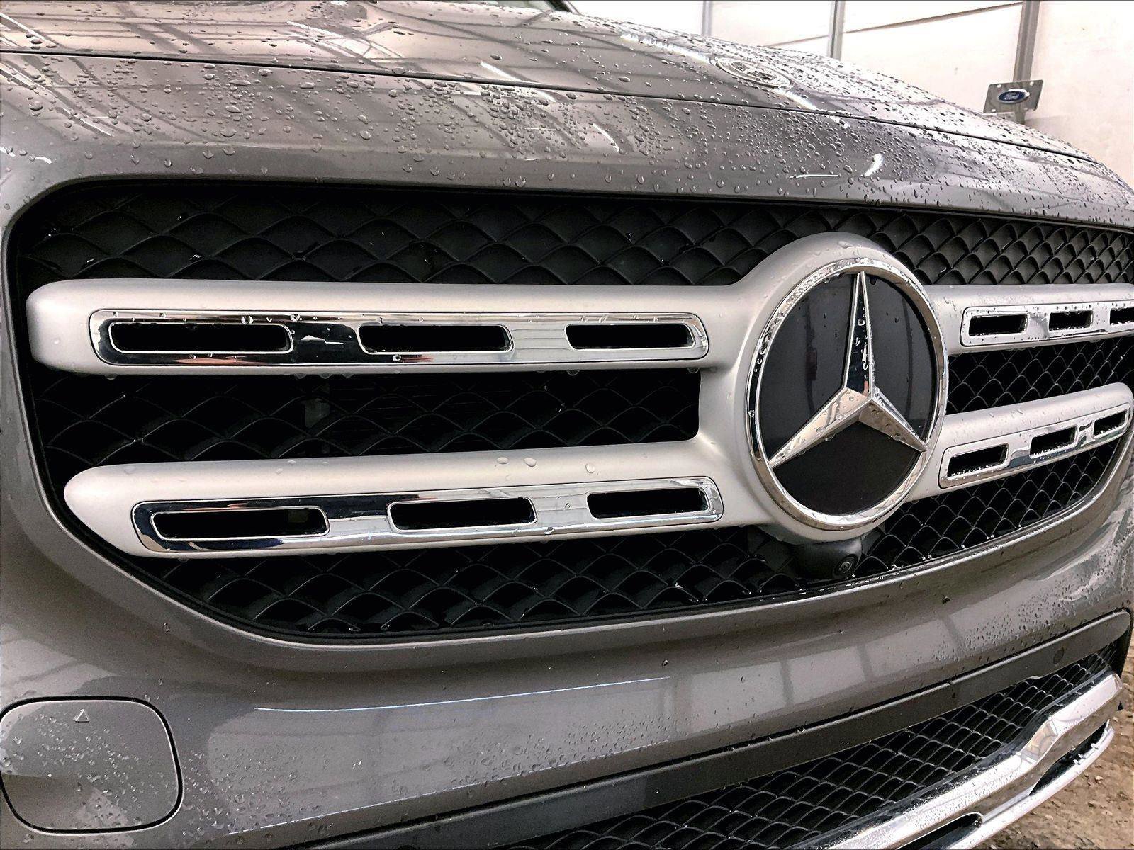 Used 2022 Mercedes-Benz GLB 250 4MATIC image 29