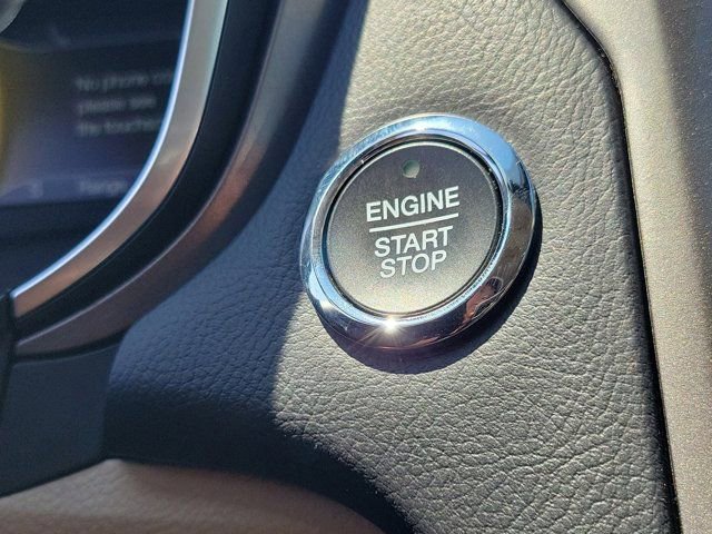 Certified 2019 Ford Fusion SE FWD image 30