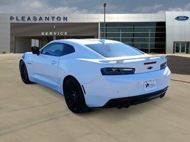 Used 2018 Chevrolet Camaro SS w/ Redline Edition RWD image 3