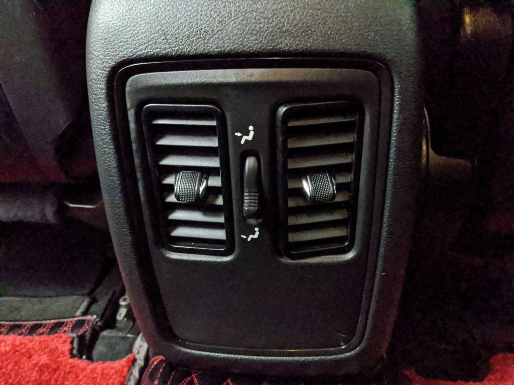 Used 2022 Dodge Durango GT image 19