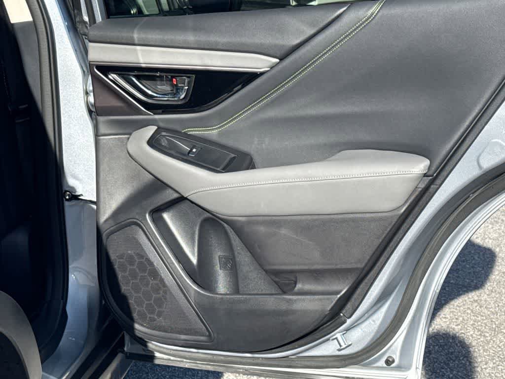 Used 2023 Subaru Outback Onyx Edition image 15