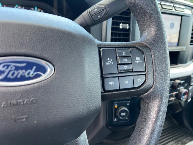 Certified 2023 Ford F250 XL w/ Snow Plow Prep Package AWD/4WD image 15