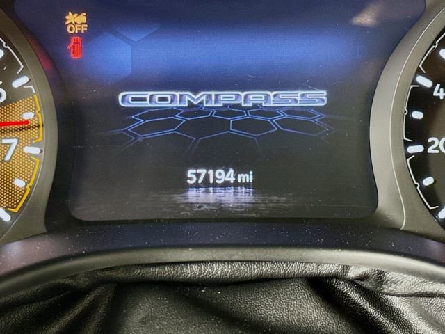 Used 2022 Jeep Compass Trailhawk w/ Sun and Sound Group AWD/4WD image 12