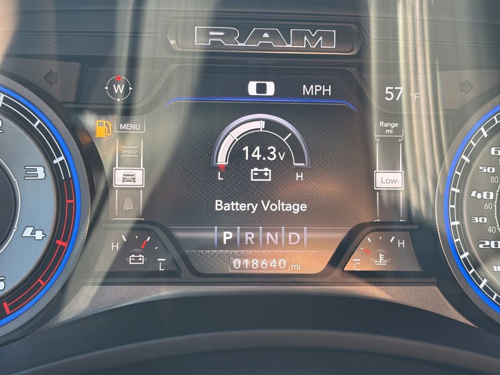 Used 2022 RAM 2500 Limited AWD/4WD image 22