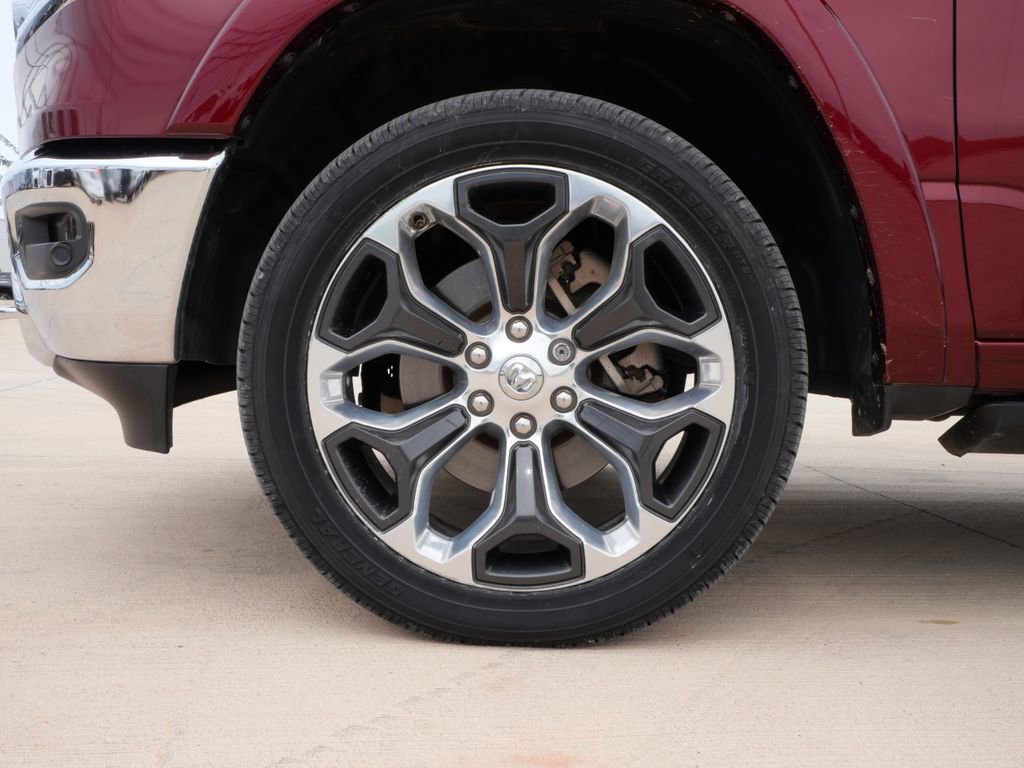 Used 2019 RAM 1500 Limited w/ Advanced Safety Group AWD/4WD image 13