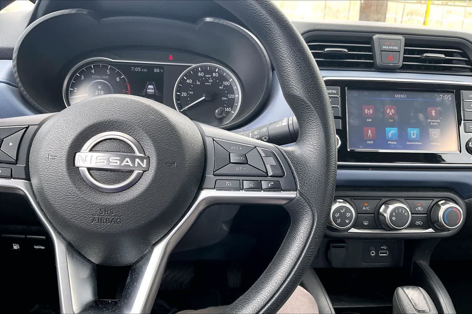 Used 2023 Nissan Versa SV FWD image 25