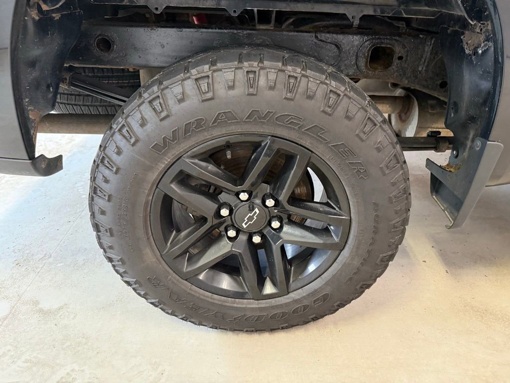 Used 2019 Chevrolet Silverado 1500 LT Trail Boss image 11