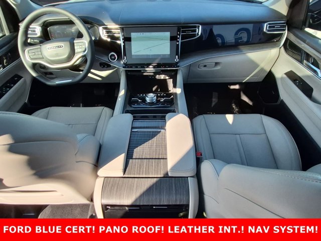 Used 2023 Jeep Wagoneer L Series III w/ Premium Group I AWD/4WD image 26