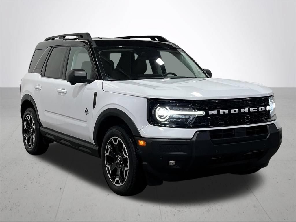 Certified 2025 Ford Bronco Sport Outer Banks w/ Outer Banks Tech Package+ AWD/4WD image 9