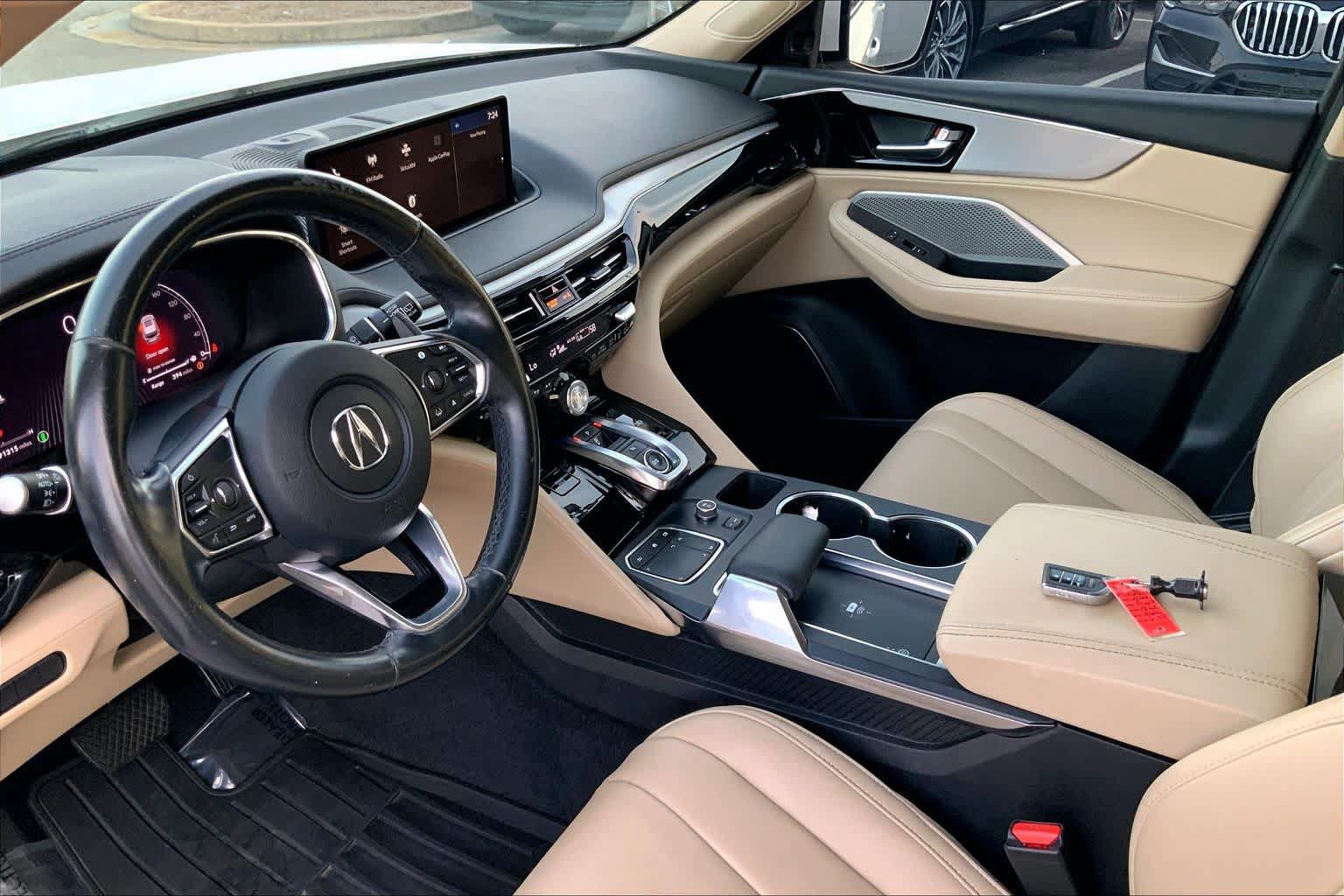 Used 2022 Acura MDX SH-AWD image 16