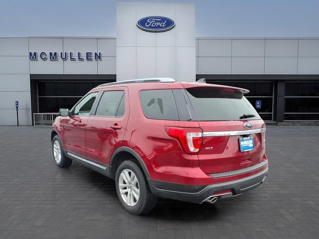 Certified 2018 Ford Explorer XLT AWD/4WD image 7