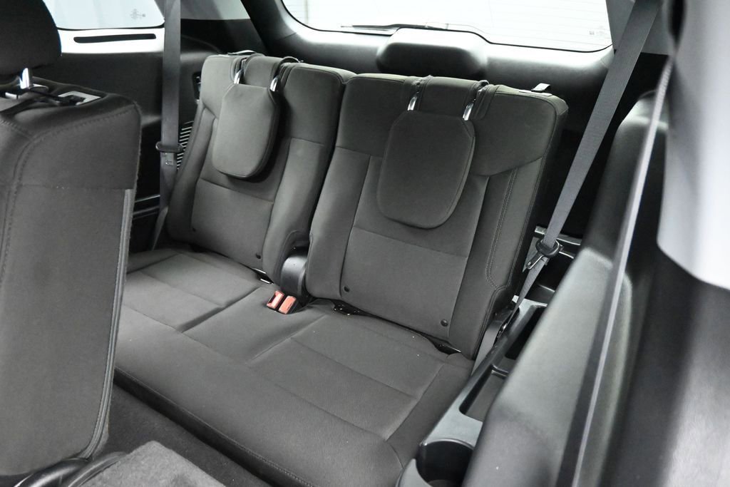 Certified 2023 Ford Explorer XLT RWD image 18
