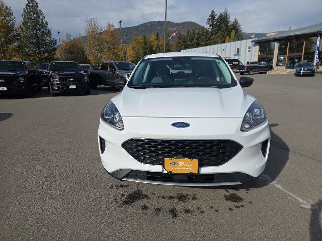 Certified 2022 Ford Escape SE w/ Convenience Package AWD/4WD image 3