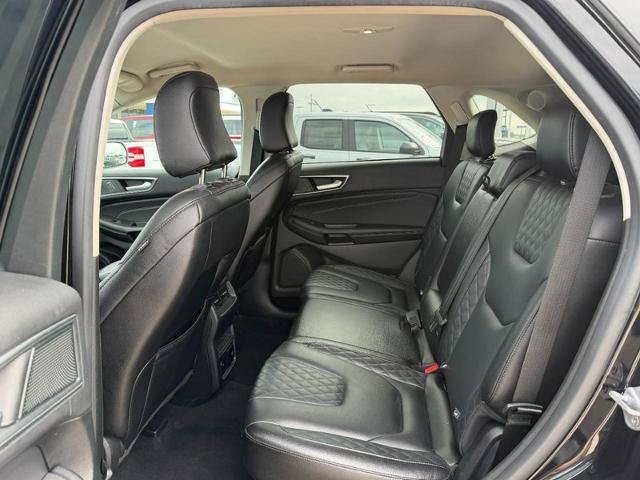 Certified 2024 Ford Edge Titanium AWD/4WD image 10
