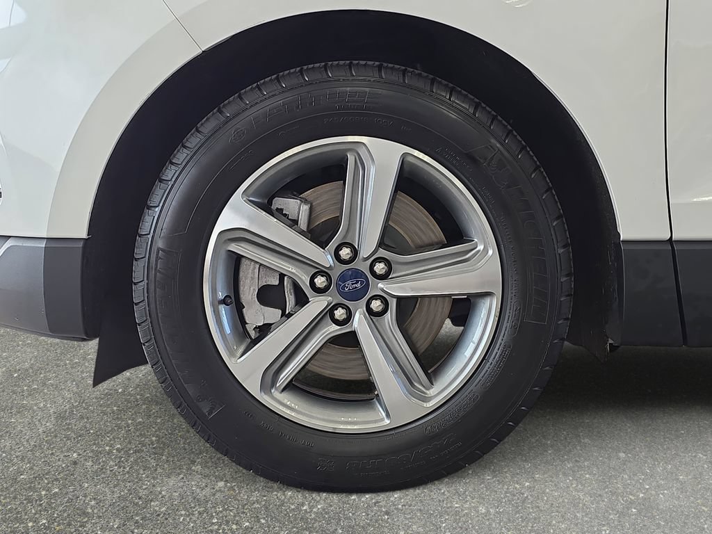 Certified 2022 Ford Edge SEL w/ Convenience Package AWD/4WD image 28