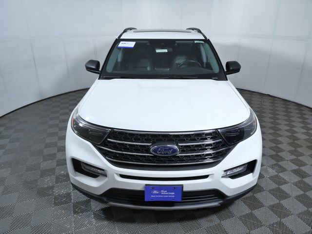 Certified 2023 Ford Explorer XLT w/ Equipment Group 202A AWD/4WD image 3