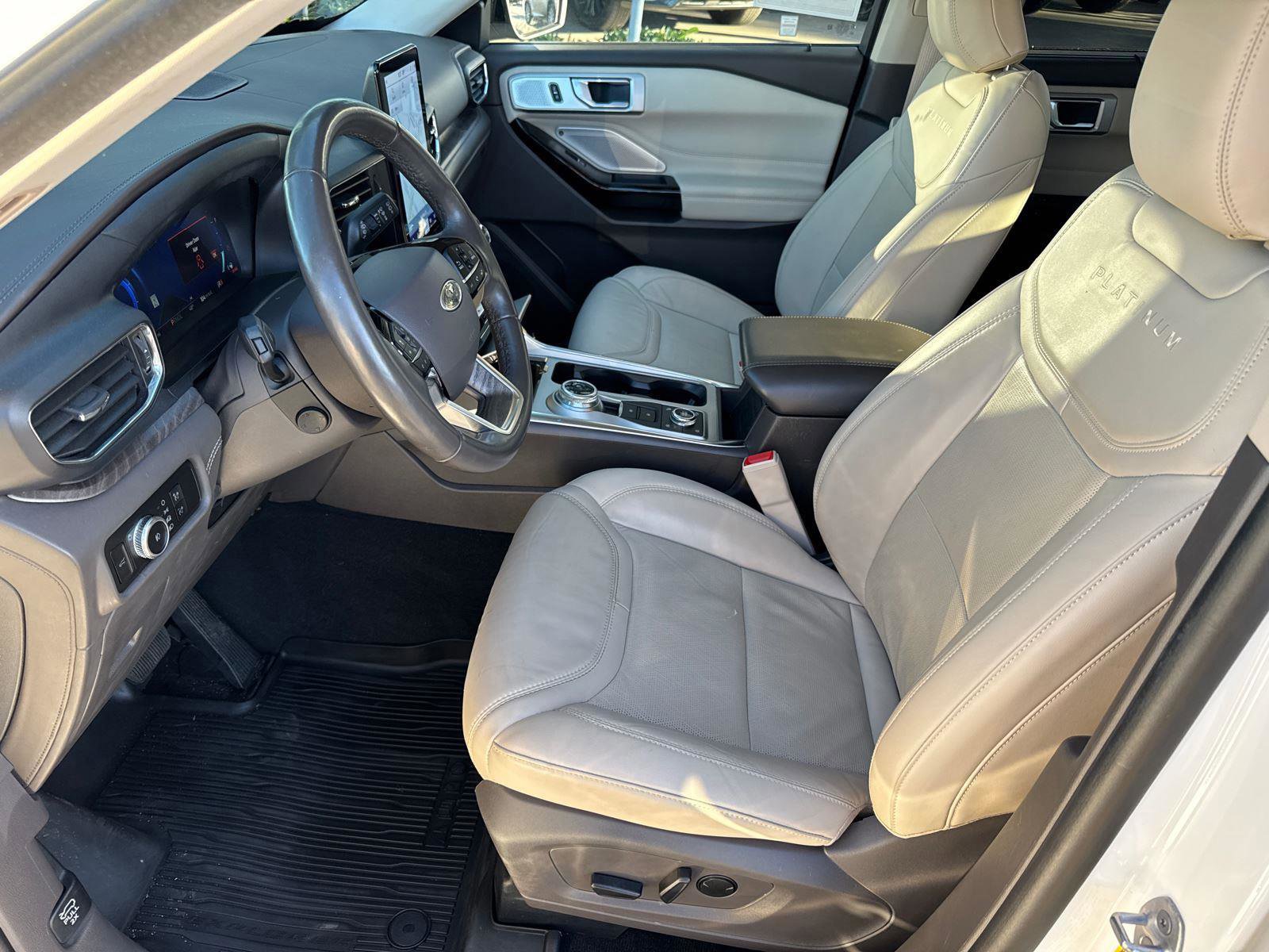 Certified 2022 Ford Explorer Platinum w/ Equipment Group 601A image 26
