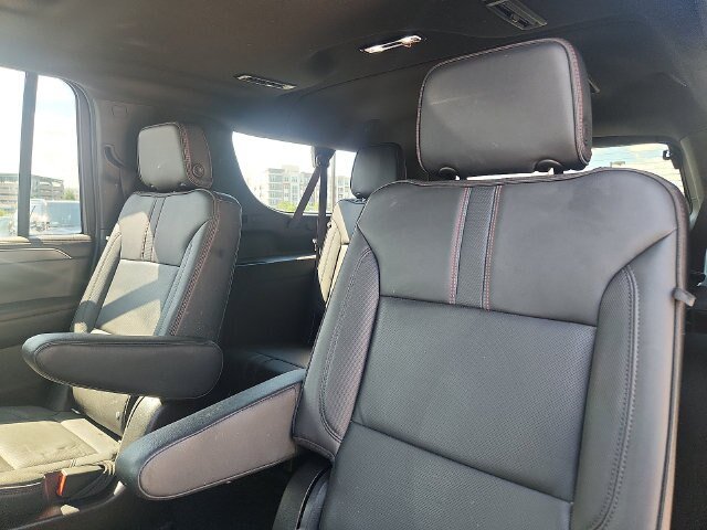 Used 2021 Chevrolet Suburban RST w/ Luxury Package AWD/4WD image 25
