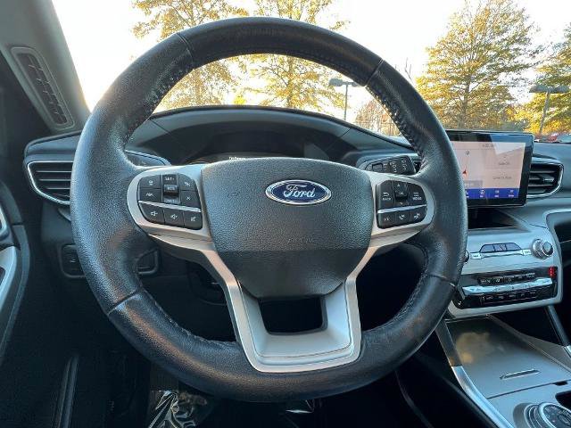 Certified 2022 Ford Explorer XLT w/ Equipment Group 202A image 20