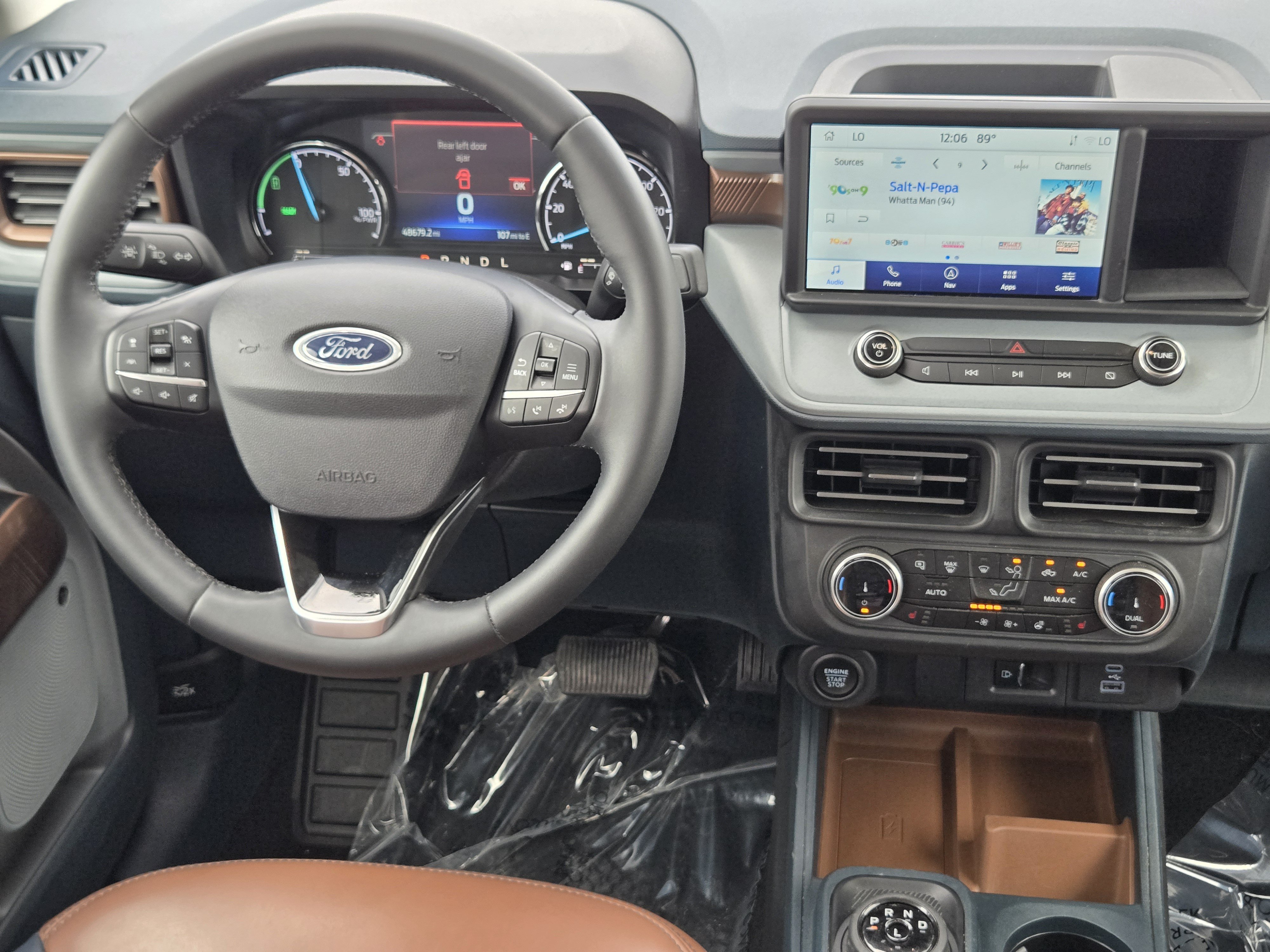 Certified 2024 Ford Maverick Lariat FWD image 25