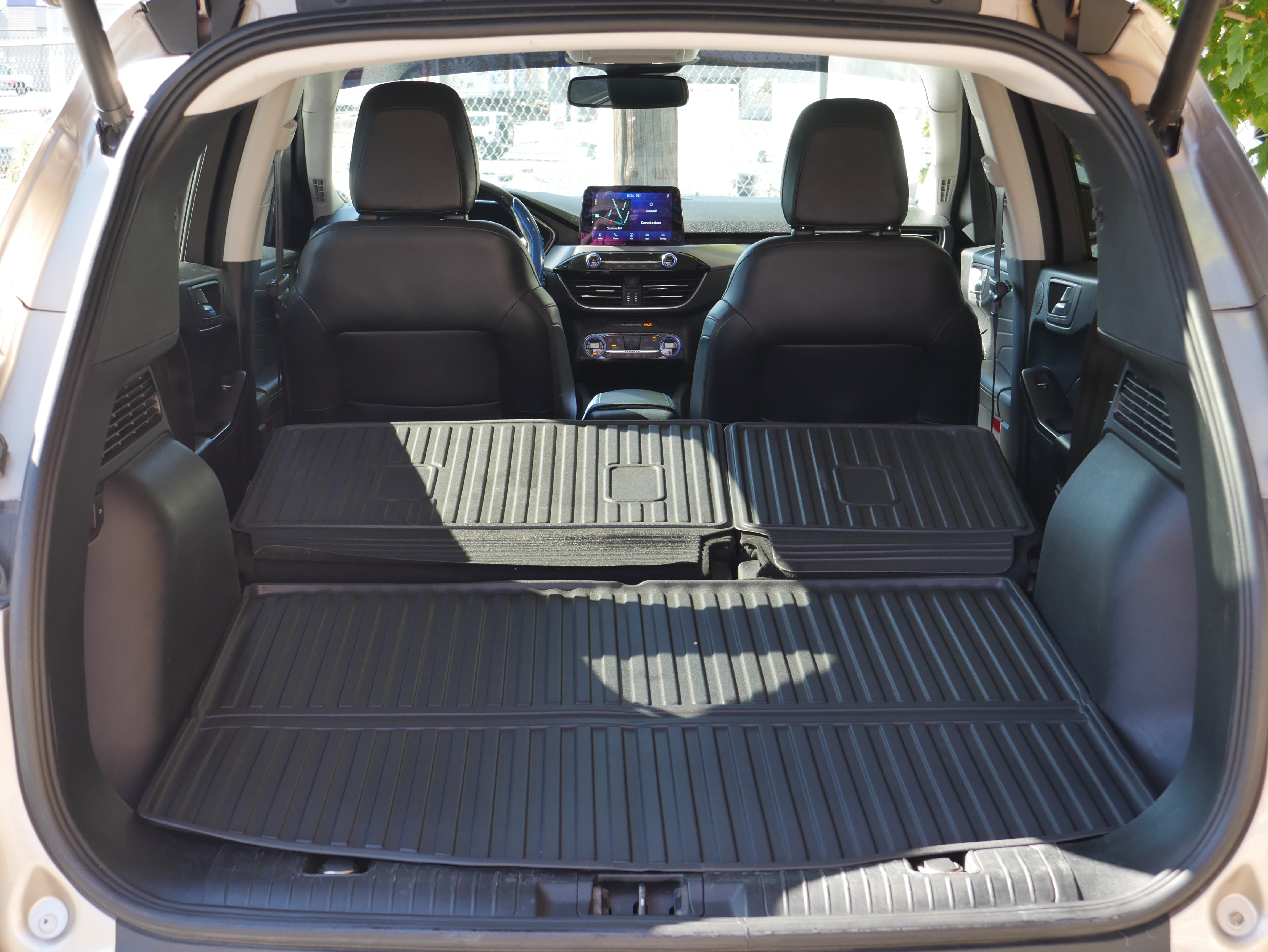 Certified 2021 Ford Escape Titanium AWD/4WD image 23