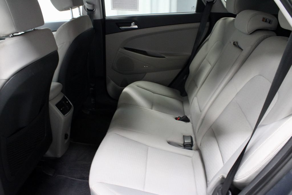Used 2021 Hyundai Tucson Sport AWD/4WD image 22