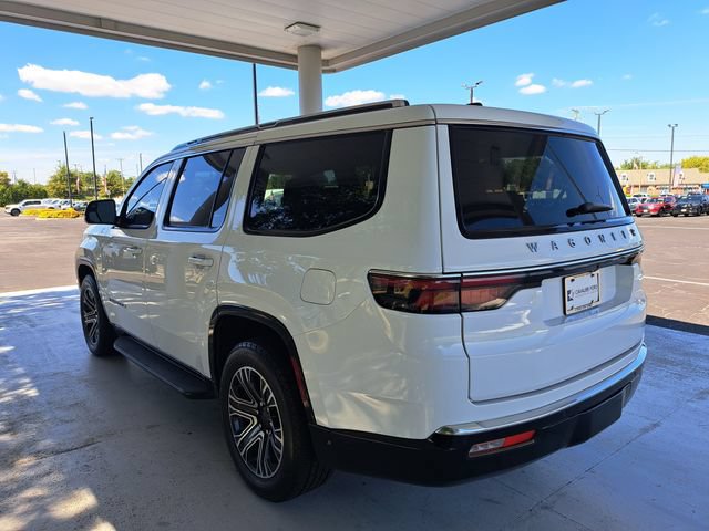 Used 2024 Jeep Wagoneer 4WD w/ Premium Group I image 4