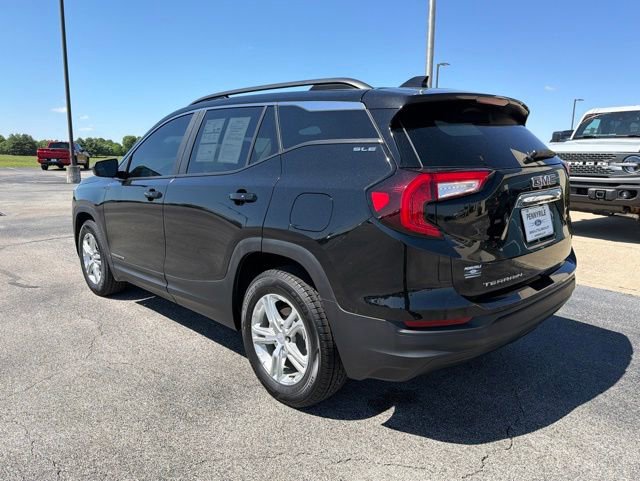Used 2023 GMC Terrain SLE w/ Driver Convenience Package FWD image 7