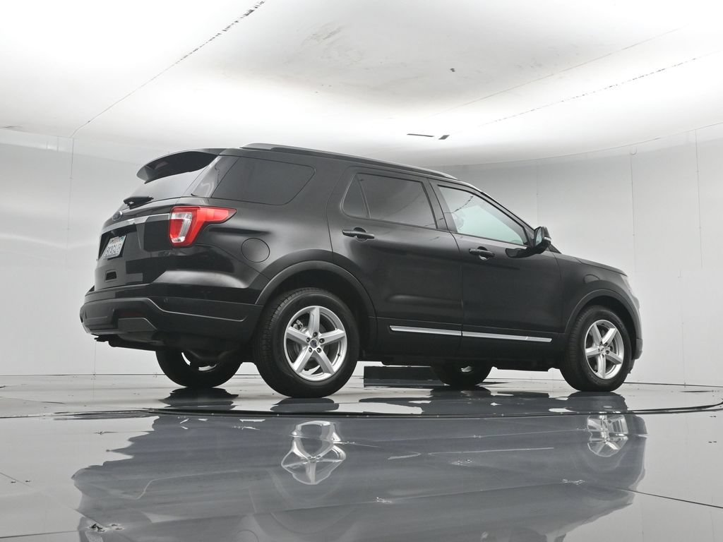 Certified 2019 Ford Explorer XLT FWD image 55