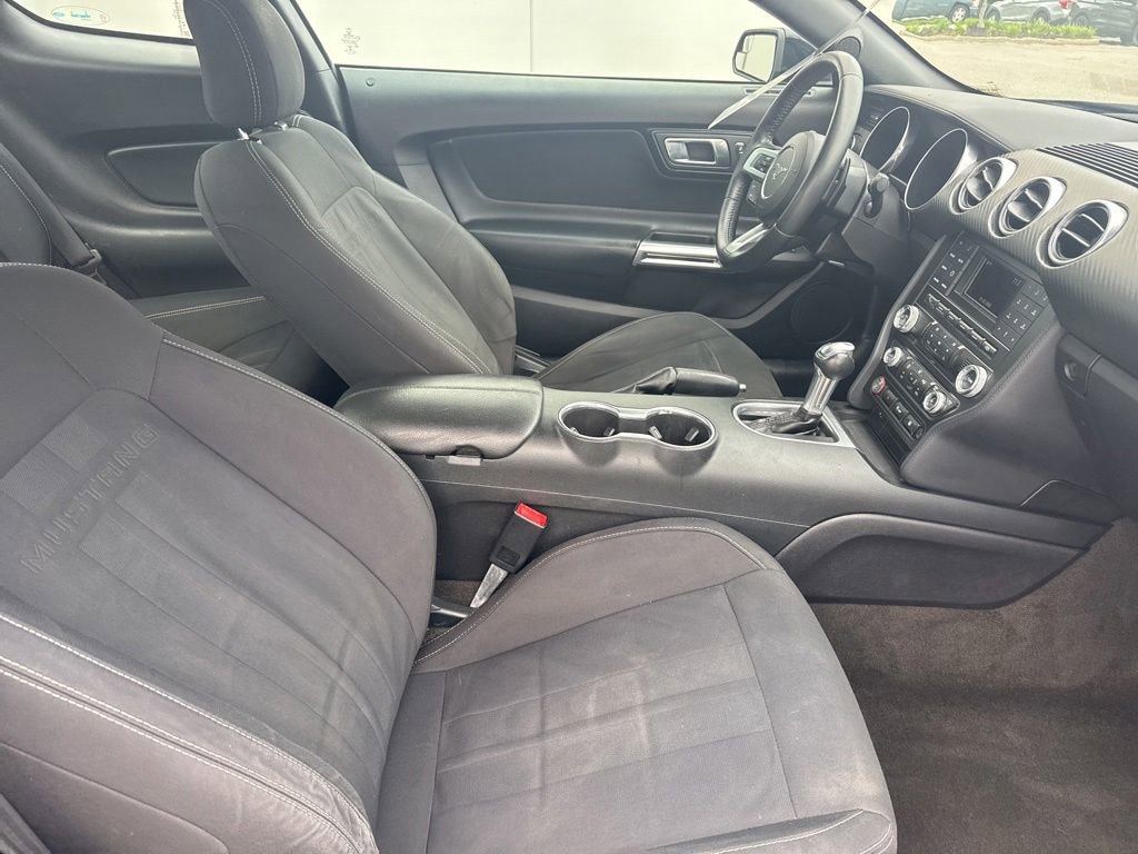 Certified 2018 Ford Mustang Coupe RWD image 26