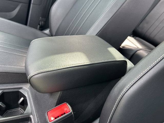 Used 2022 Volkswagen Tiguan SE FWD image 38