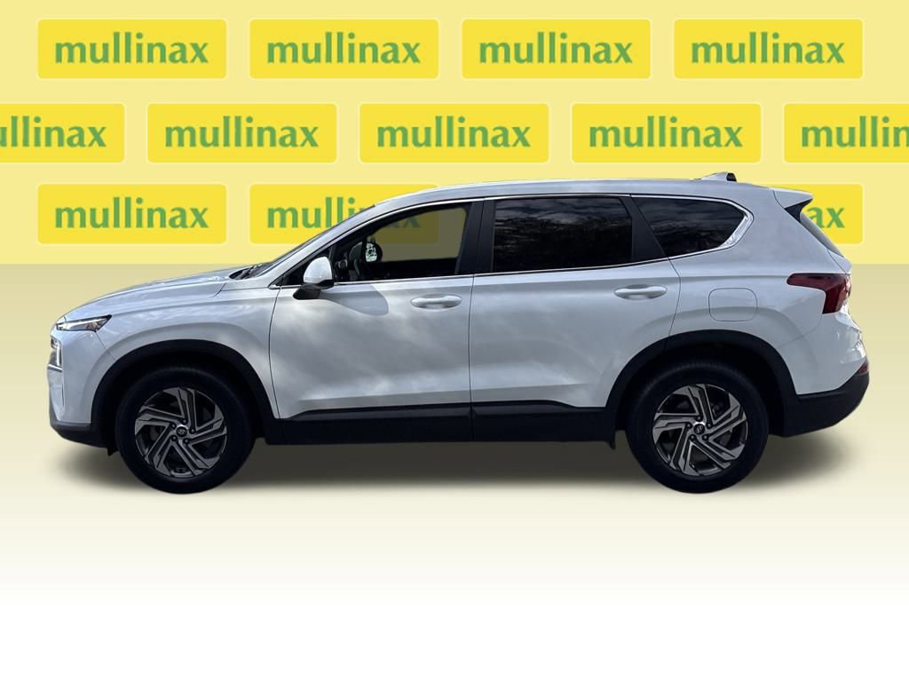 Used 2023 Hyundai Santa Fe SE image 5