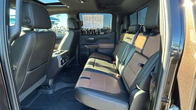 Used 2019 Chevrolet Silverado 1500 High Country w/ Technology Package image 15