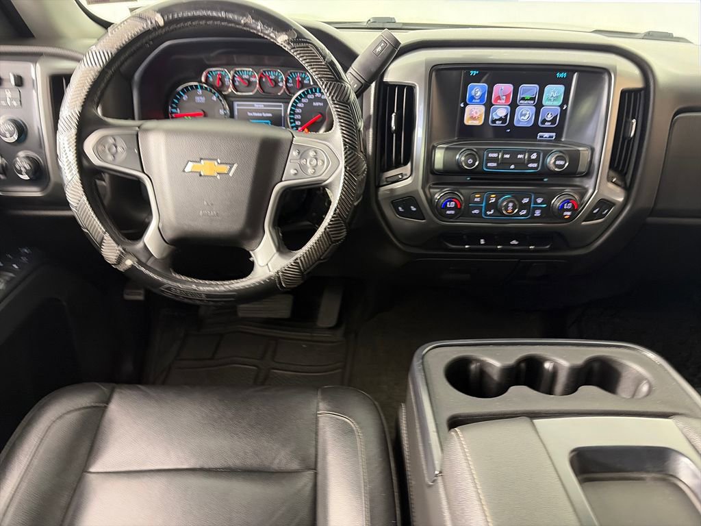 Used 2018 Chevrolet Silverado 1500 LT w/ All Star Edition image 14