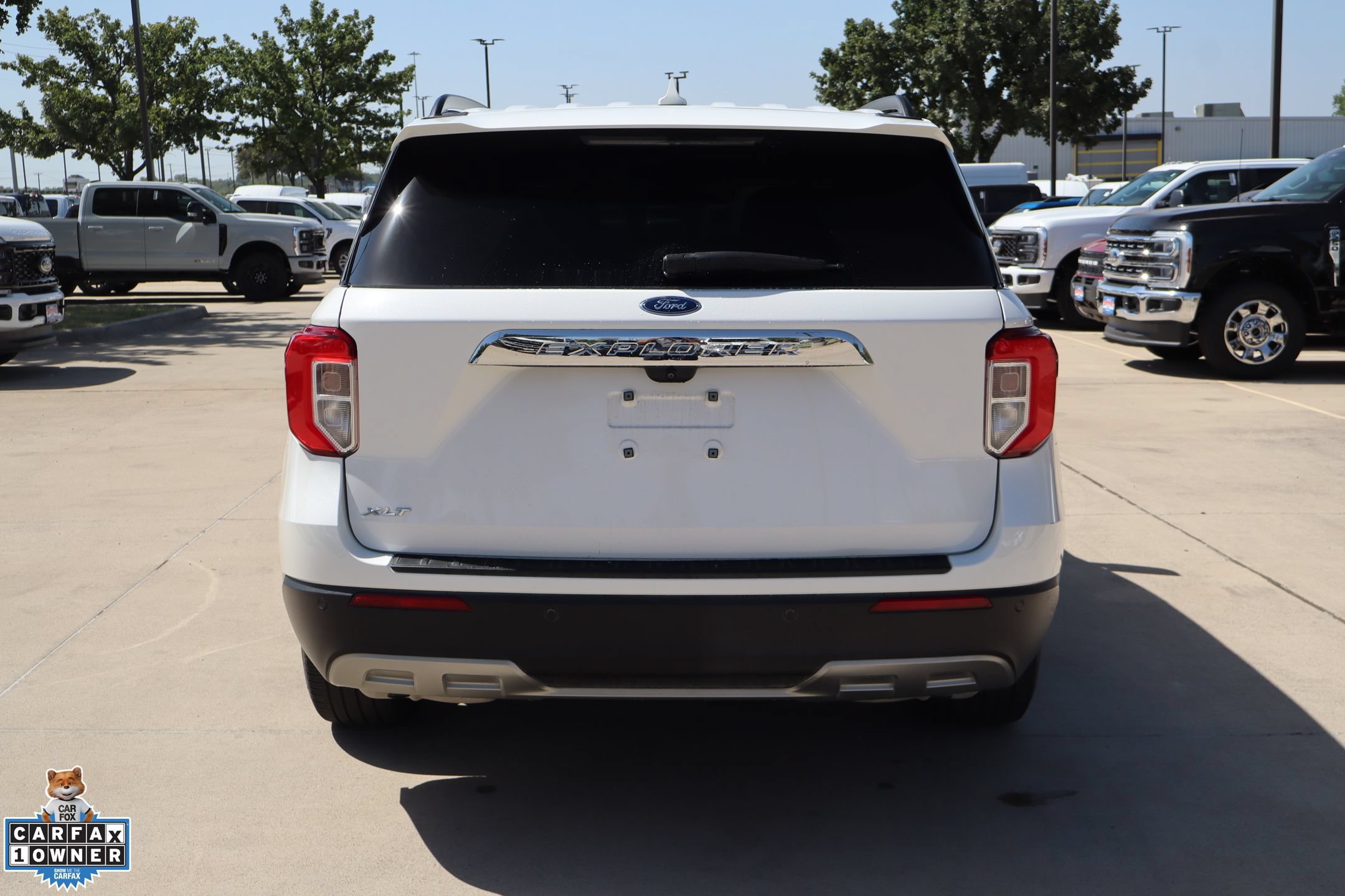 Certified 2021 Ford Explorer XLT w/ Equipment Group 202A RWD image 4