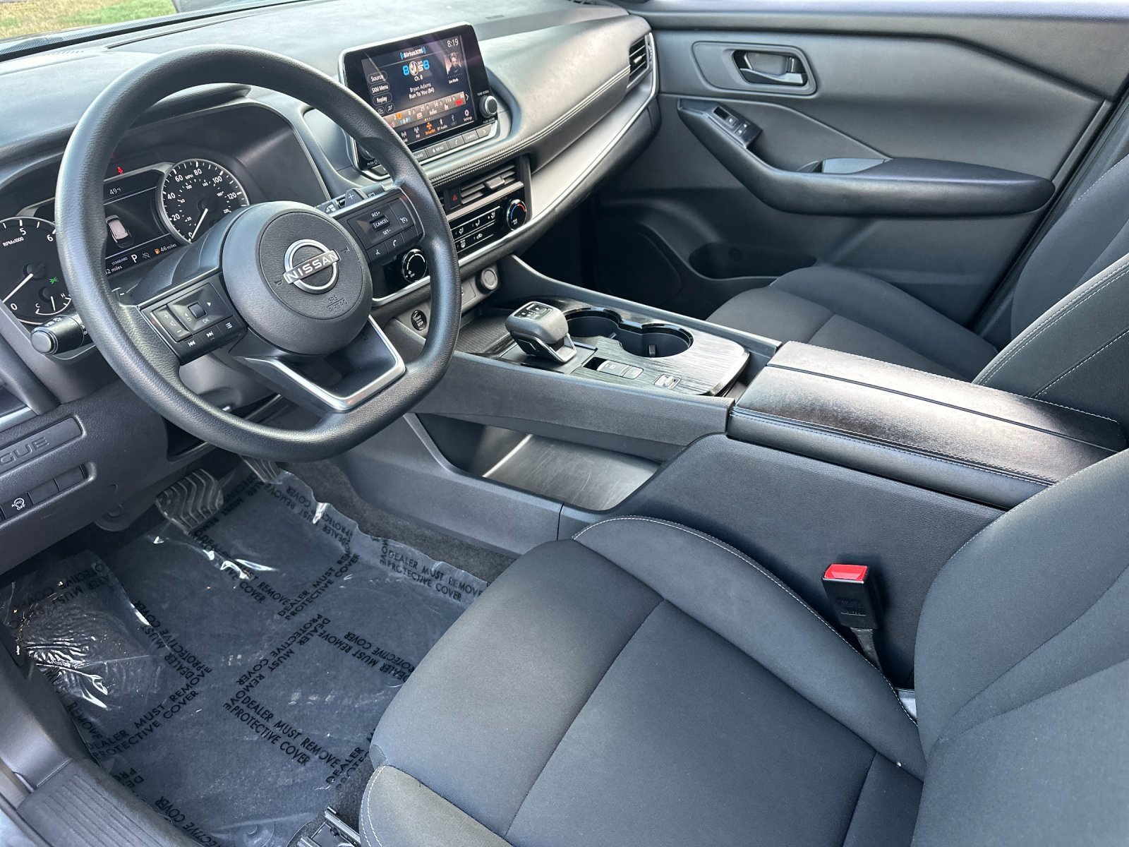 Used 2024 Nissan Rogue S image 9