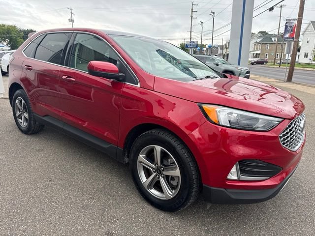 Certified 2024 Ford Edge SEL w/ Convenience Package AWD/4WD image 4