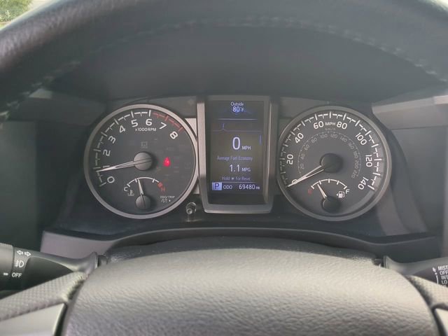 Used 2021 Toyota Tacoma TRD Off-Road image 26