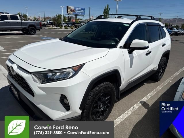 Used 2020 Toyota RAV4 XLE w/ All Weather Liner Package AWD/4WD image 4