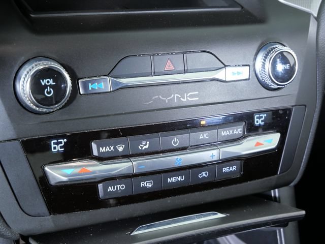 Certified 2020 Ford Explorer XLT w/ Equipment Group 202A AWD/4WD image 25