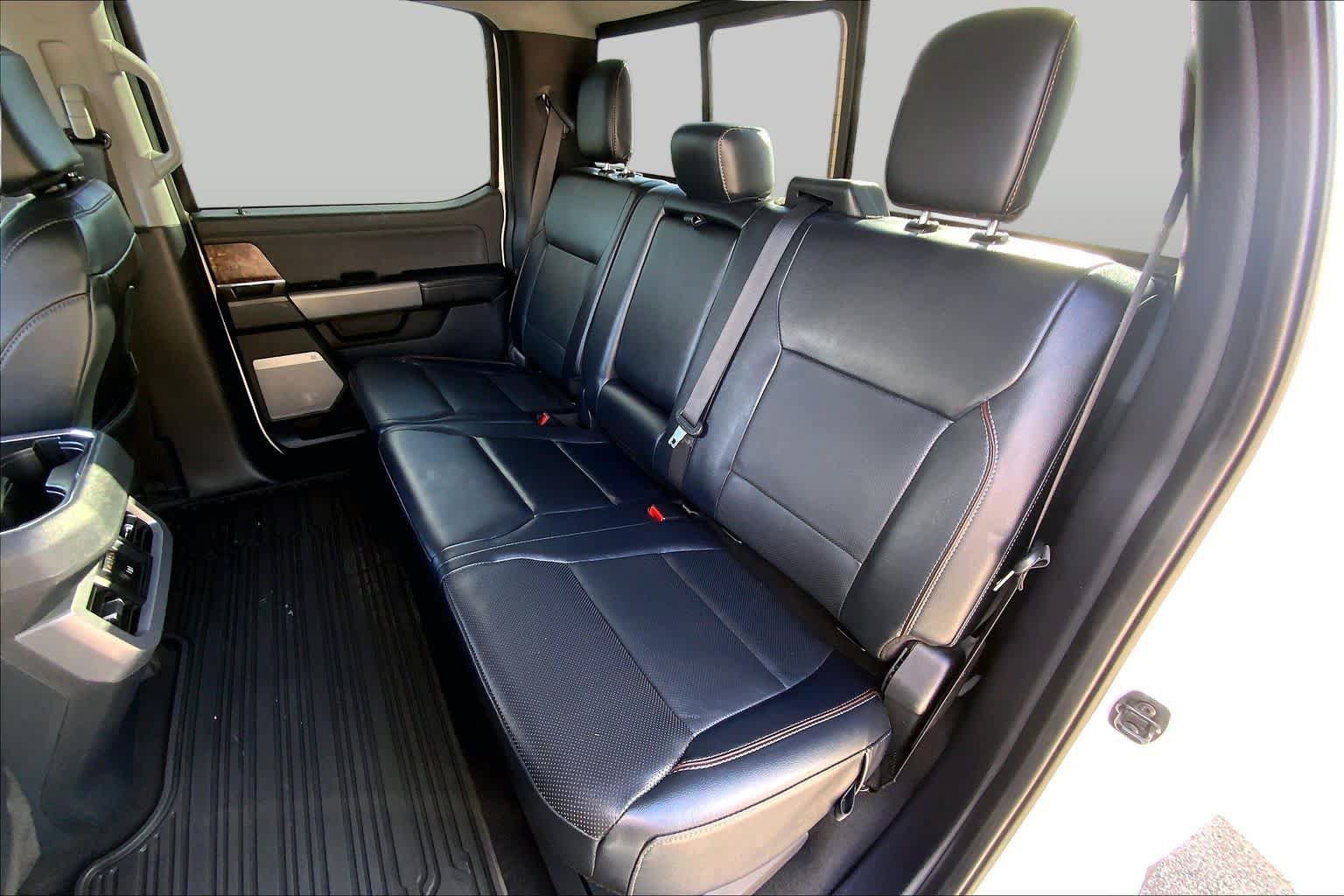 Certified 2024 Ford F250 Lariat w/ Sport Appearance Package AWD/4WD image 21
