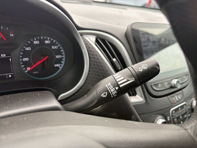 Used 2023 Chevrolet Malibu LT image 37