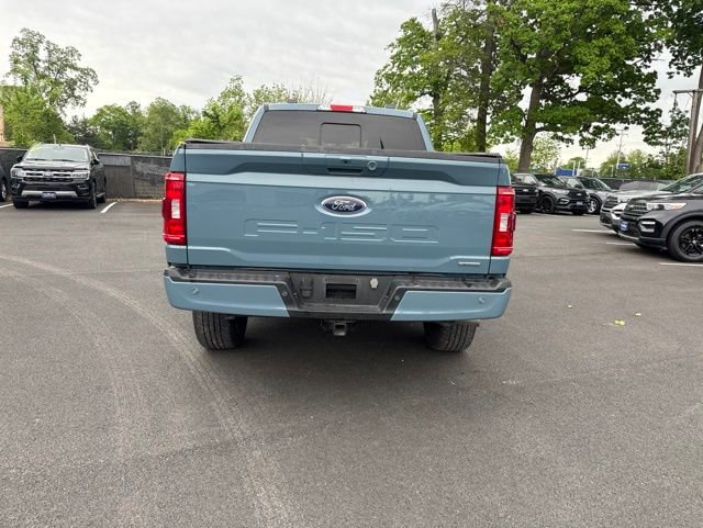 Certified 2022 Ford Explorer XLT w/ Equipment Group 202A AWD/4WD image 5