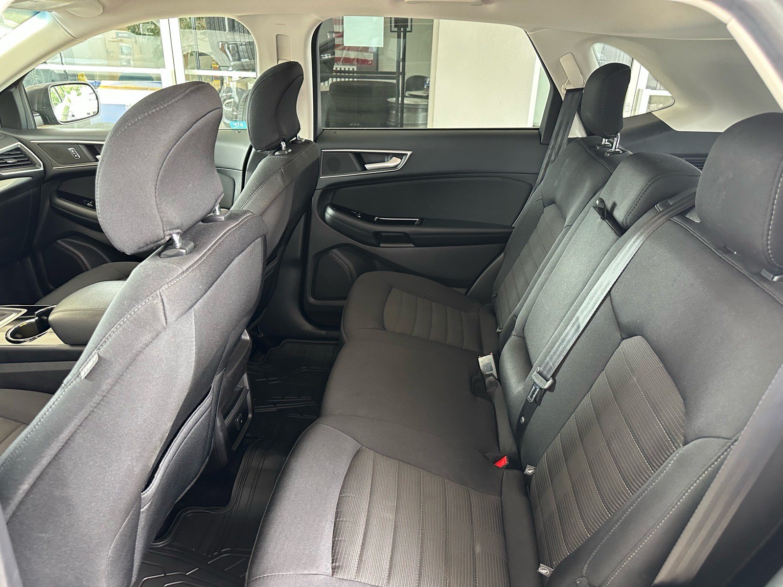 Certified 2017 Ford Edge SEL w/ Class II Trailer Tow Package FWD image 18