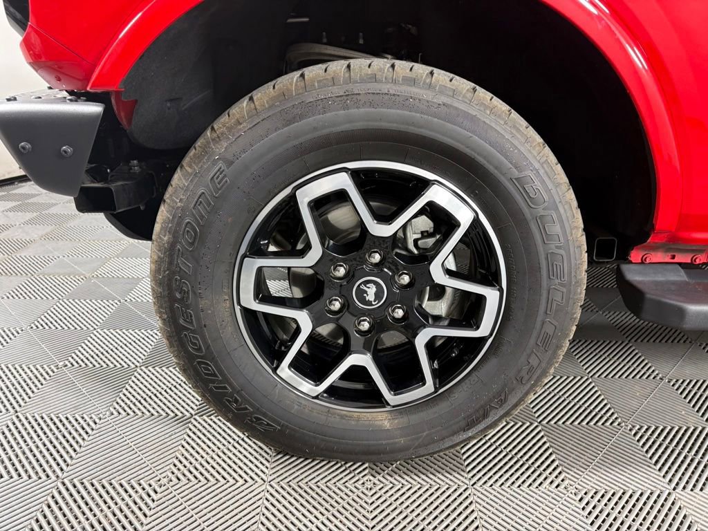 Certified 2023 Ford Bronco Outer Banks AWD/4WD image 11