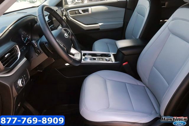Certified 2021 Ford Explorer XLT w/ Equipment Group 202A image 13