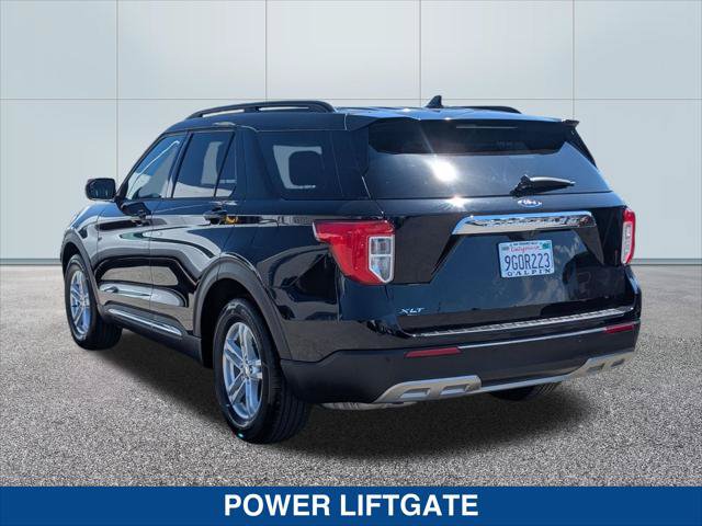 Certified 2023 Ford Explorer XLT w/ Equipment Group 202A RWD image 3