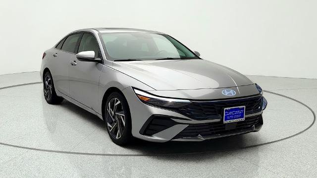 Used 2025 Hyundai Elantra SEL