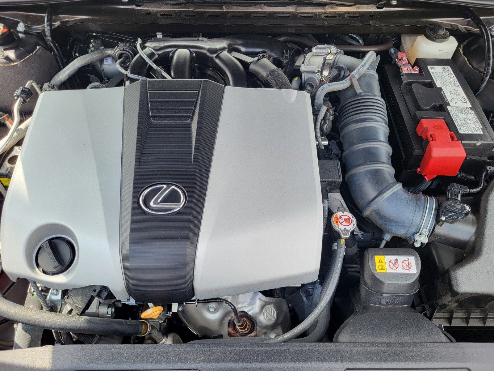 Used 2025 Lexus ES 350 Ultra Luxury w/ Accessory Package (Z1) image 32